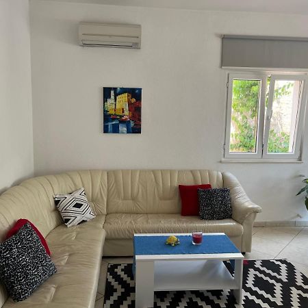 Old Town Center Apartments Supetar Exterior foto
